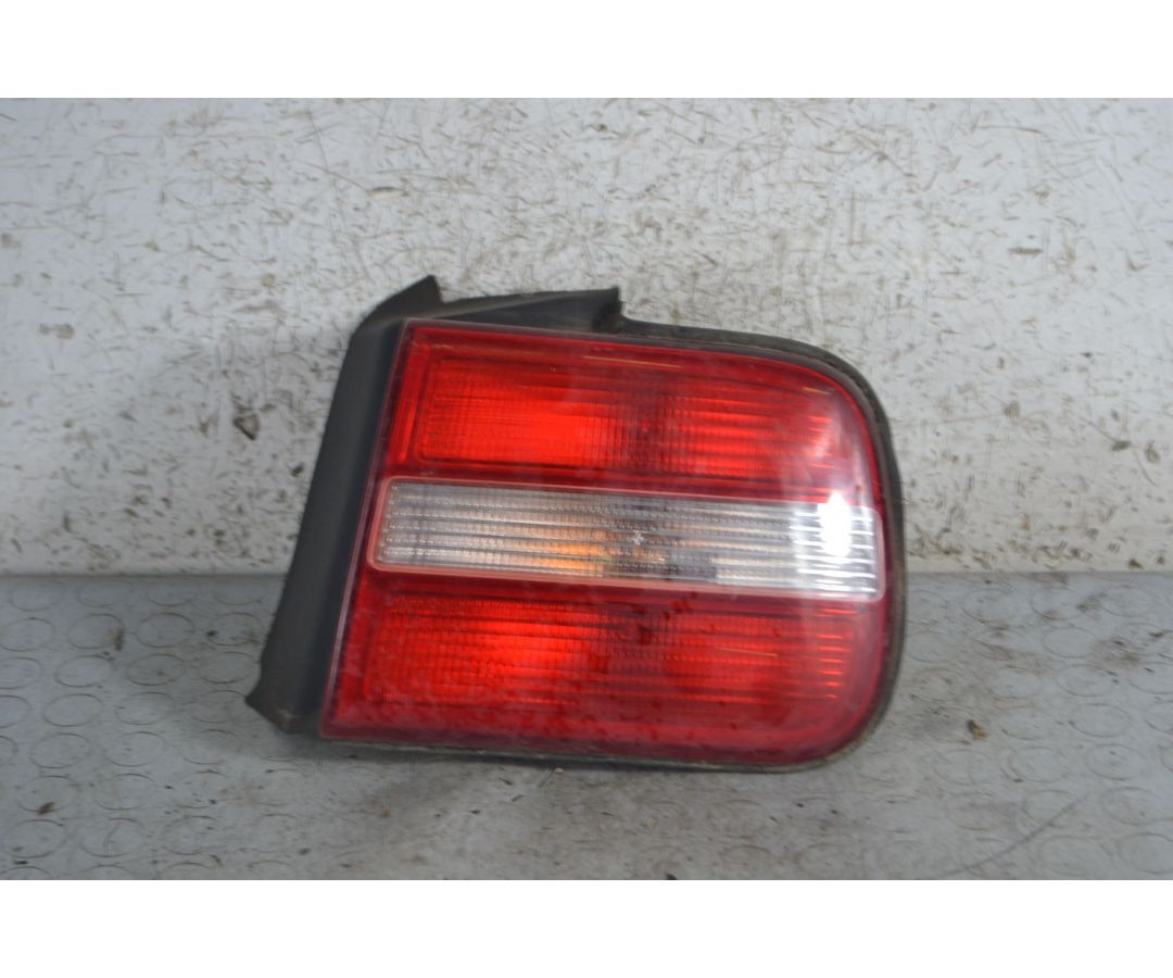 Fanale Stop Posteriore Esterno DX Lancia Kappa dal 1994 al 2001 cod 7780142  1695117454168