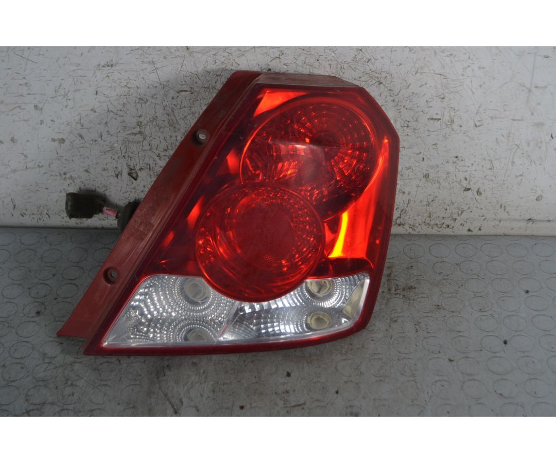 Fanale stop posteriore DX Chevrolet Kalos Dal 2002 al 2008 Cod 96540269  1695128657916