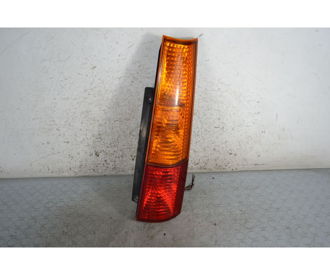Fanale Stop Posteriore DX Suzuki Ignis dal 2003 al 2008 Cod 3565086G00000  1695638234942
