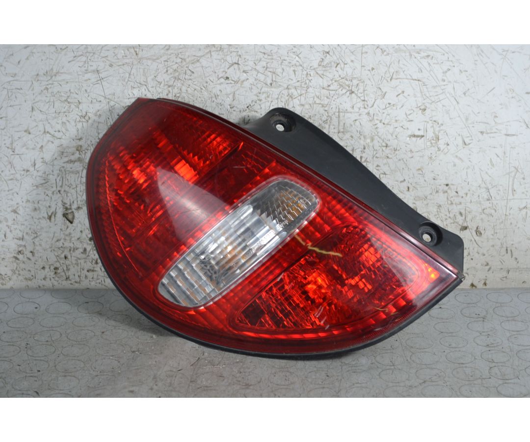 Fanale stop posteriore SX Daihatsu Sirion Dal 1998 al 2004 Cod 8156097207000  1695825484372