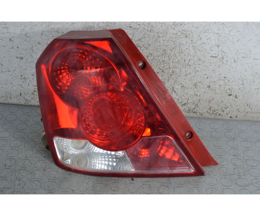 Fanale stop posteriore SX Chevrolet Kalos Dal 2002 al 2008 Cod 96540268  1695993350950