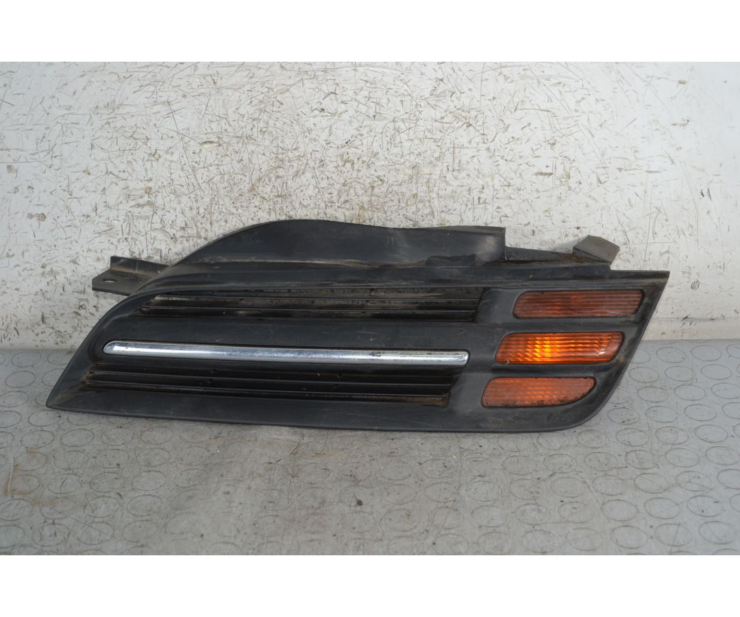 Griglia Freccia Anteriore SX Nissan Micra K12 Dal 2002 al 2010 Cod 62330AX600  1696260183288