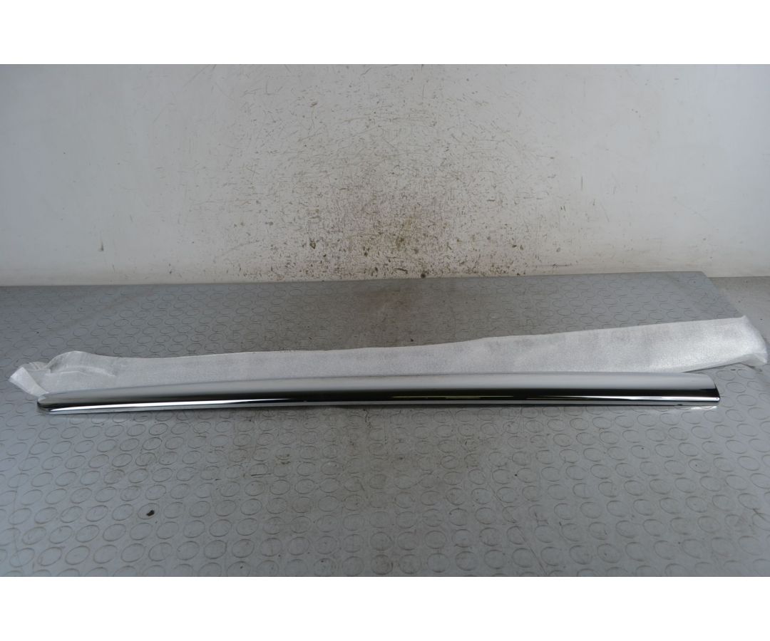 Protezione Laterale Cromata Anteriore Sinistra Sx Citroen C3 D&G dal 2002 al 2009 Cod 10137474 / 90200851  1696342072356