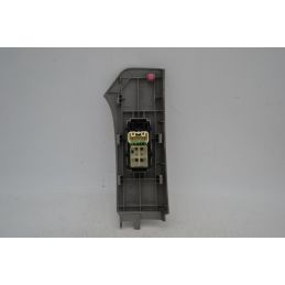 Pulsantiera alzacristalli anteriore DX Toyota Yaris Dal 2005 al 2011 Cod 74231-0D090  1696427804964