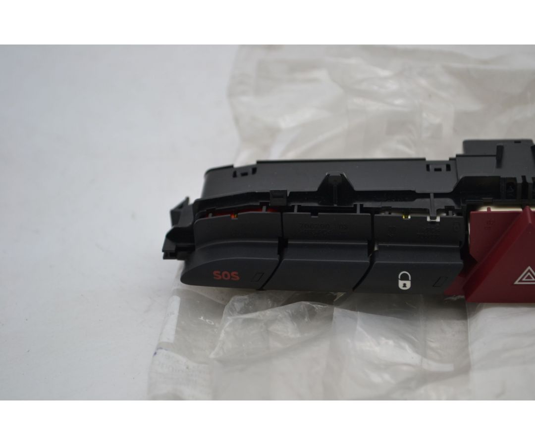 Pulsantiera Centrale multifunzione Peugeot 308 SW Dal 2008 al 2014 Cod 96759511XT  1696925086350