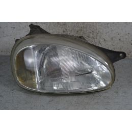 Faro Anteriore DX Opel Corsa B dal 1993 al 2000 Cod 90444787  1697442951596