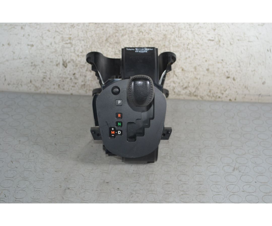 Leva cambio selettore automatico Toyota Verso Dal 2009 al 2018 Cod: 3356064030  2411111125311