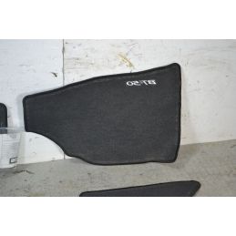 Set 4 Tappettini Mazda BT-50 dal 2006 al 2014 cod UR81-V0-320  1697626267871