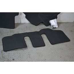 Set tappetini Mazda 5 dal 2009 Cod CG16-V0-320  2411111149607