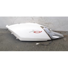 Carena posteriore sinistra + stop Garelli Xò 125 / 150 Dal 2009 al 2012  2411111143643