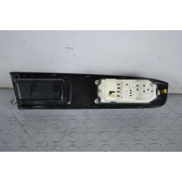 Pulsantiera Alzacristalli Anteriore SX Toyota Yaris P13 dal 2011 al 2021 Cod 74232-0d670  1699005729260