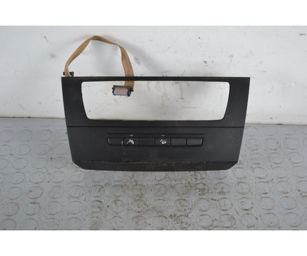 Pulsantiera Sensori Parcheggio BMW Serie 3 E93 dal 2005 al 2013 Cod 5145-9120979  1702899697260