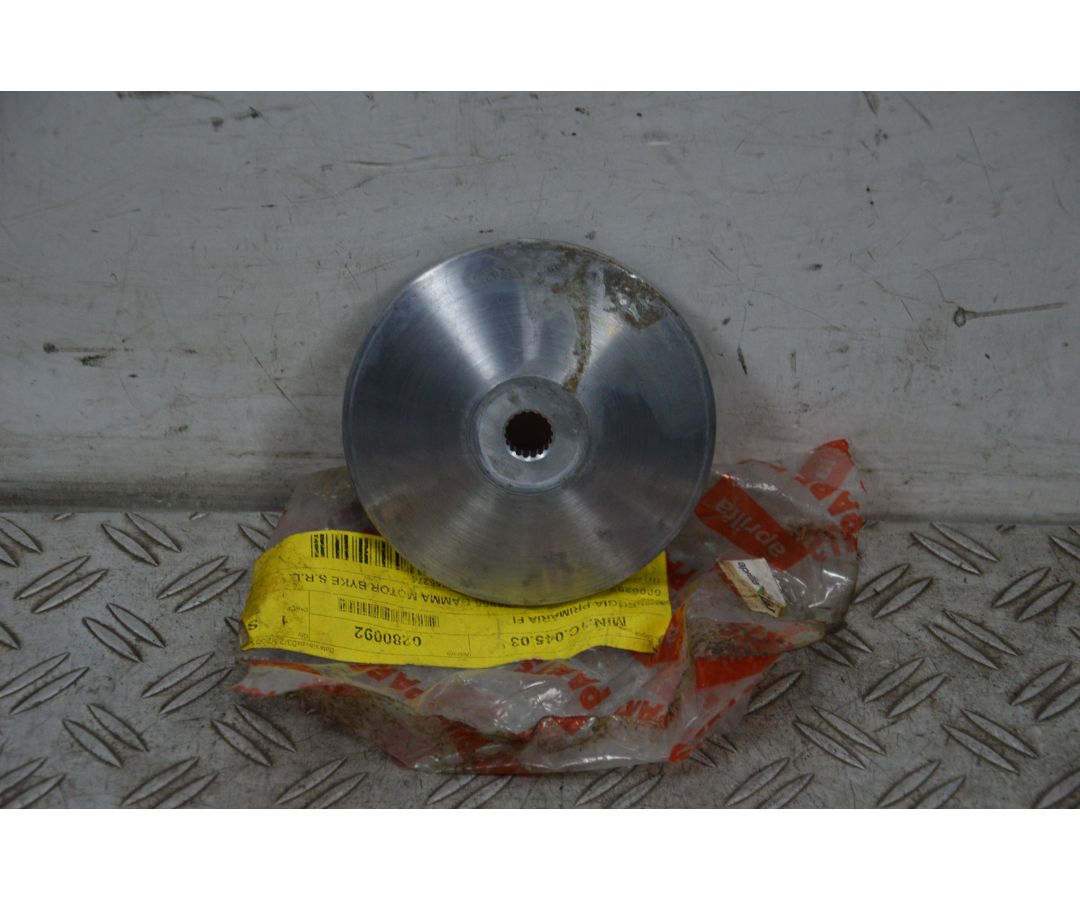 Semipuleggia Variatore Aprilia Scarabeo / Leonardo 125 / 150 Dal 1999 al 2002 COD 0280092 Fondo Di Magazzino Da Pulire  17049...
