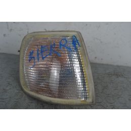 Freccia direzionale anteriore DX Ford Sierra Dal 1987 al 1993 cod 6177824  1705416575706