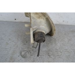 Freccia direzionale anteriore DX Ford Sierra Dal 1987 al 1993 cod 6177824  1705416575706