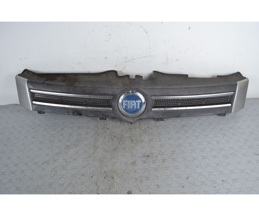Griglia Anteriore Fiat Panda dal 2003 al 2012 Cod 735463491  1705584432153