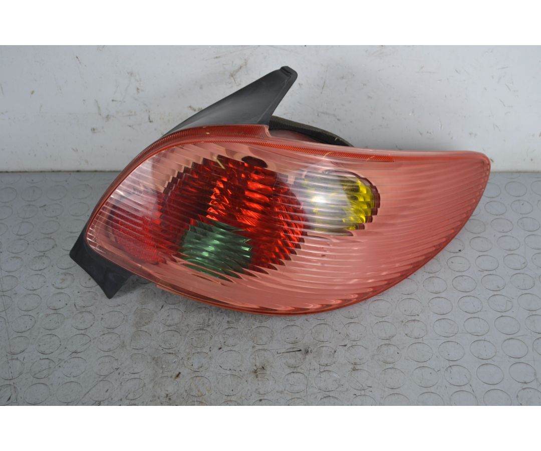Fanale Stop Posteriore DX Peugeot 206 dal 1998 al 2009  Cod 6351S0  1705585956849