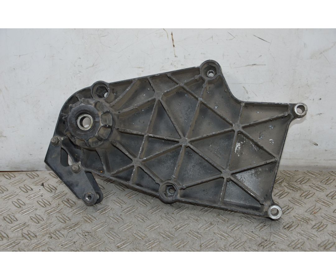 Staffa Supporto Marmitta Aprilia Scarabeo 500 dal 2002 al 2006  1705923424627
