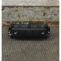 Pulsantiera riscaldamento sedili Mercedes Classe B W245 dal 2005 al 2011 cod A1698702310  2411111152478