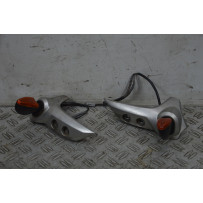 Supporto Frecce Anteriori Con Frecce Yamaha FZ6 600 Dal 2004 al 2007  1706258679584