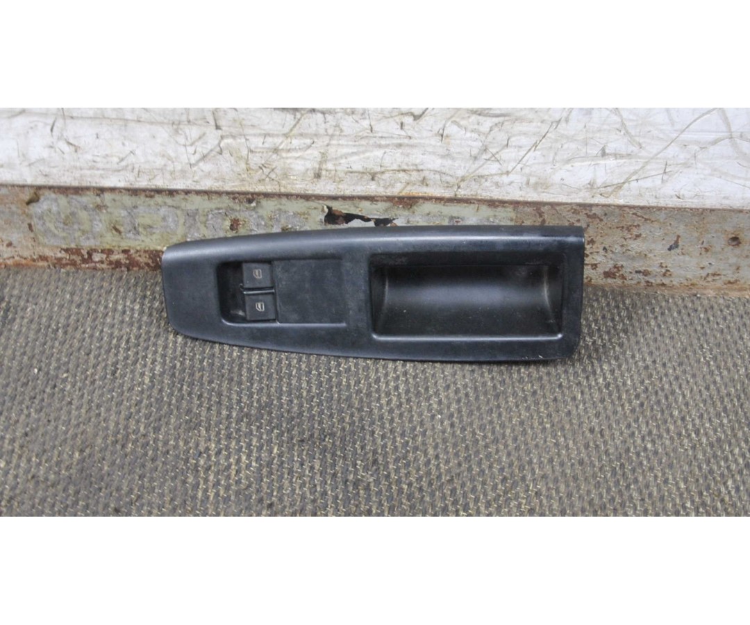 Pulsantiera Alzacristalli Anteriore SX Volkswagen Polo 9N dal 2001 al 2009 Cod 6Q1867171  2411111153758