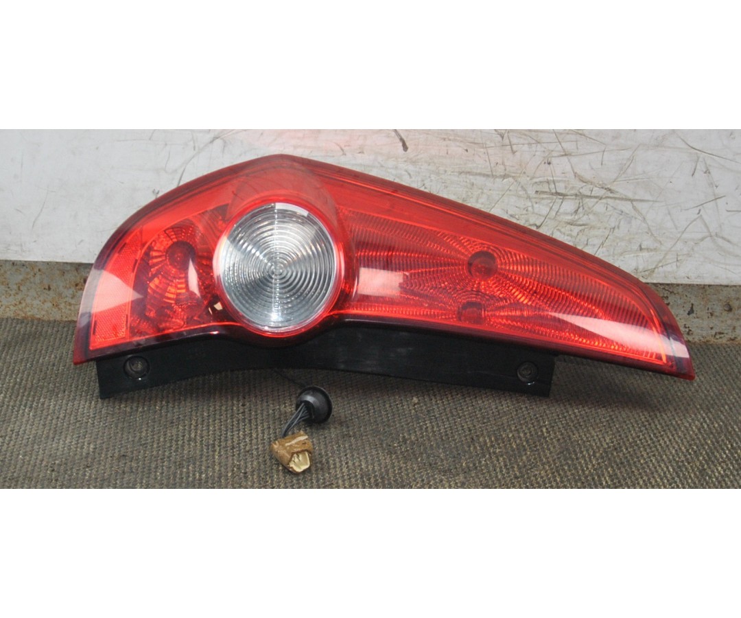 Fanale Stop Sinistro SX Opel Agila B Dal 2008 al 2015 cod. 89071595  2411111154571