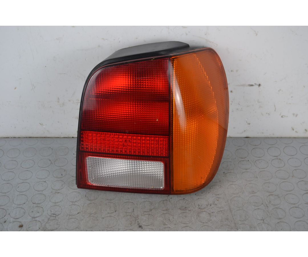 Fanale stop posteriore DX Volkswagen Polo 6n Dal 1994 al 2001 Cod 6N0945258A  1707815062788