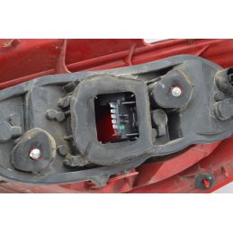 Fanale stop posteriore SX Opel Corsa D 3 porte Dal 2006 al 2014 Cod 13186350  1716883380717