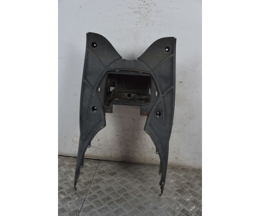 Carena Pedana Poggiapiedi Sym MIO 100 dal 2006 al 2016 COD 64310-A7A-0000  1716978418257