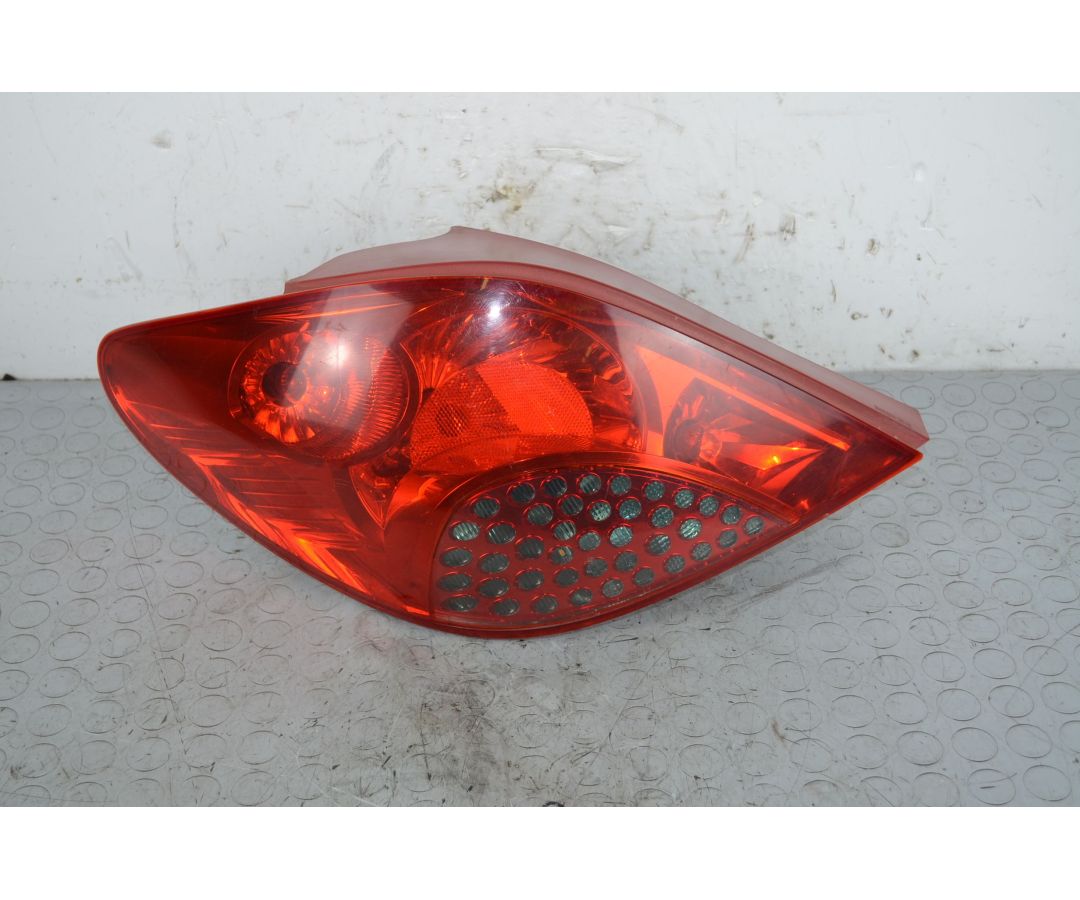 Fanale stop posteriore SX Peugeot 207 dal 2006 al 2009 Cod 964998668002  1717667372157
