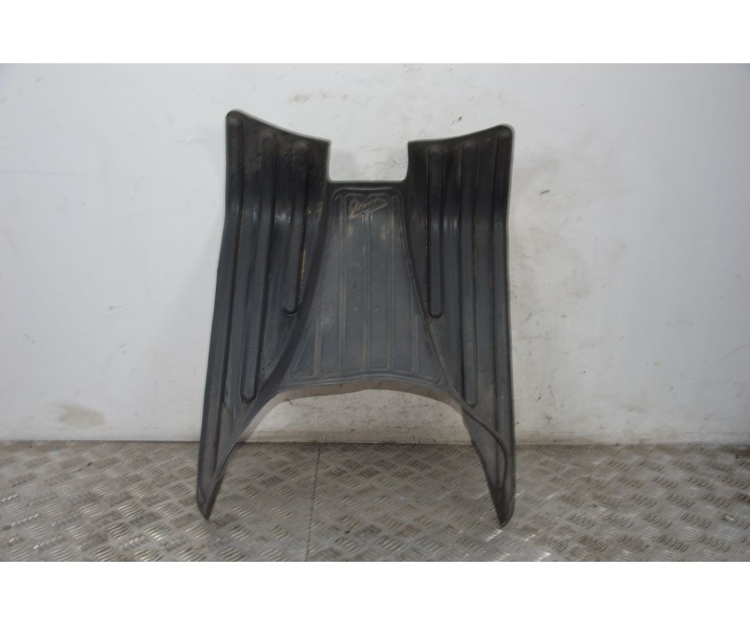 Tappeto Pedana Poggiapiedi Piaggio Vespa GTS 250 Dal 2005 al 2012  1717686772884