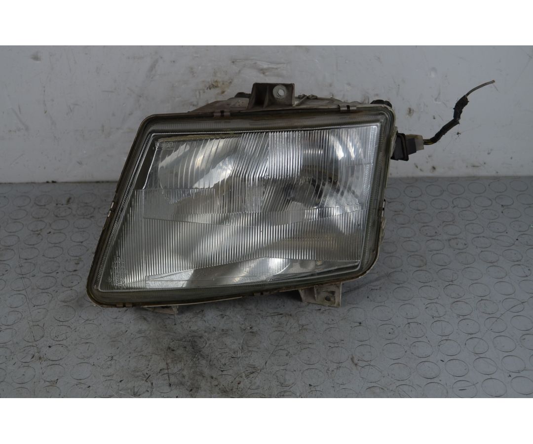 Faro fanale anteriore SX Mercedes Vito W638 Dal 1996 al 2003 Cod OE A6388200061  1717745416872