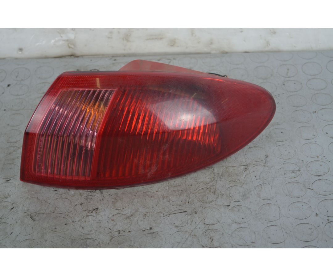 Fanale Stop Posteriore Esterno DX Alfa Romeo 147 Dal 2000 al 2010 Cod 46556347  1718201024495