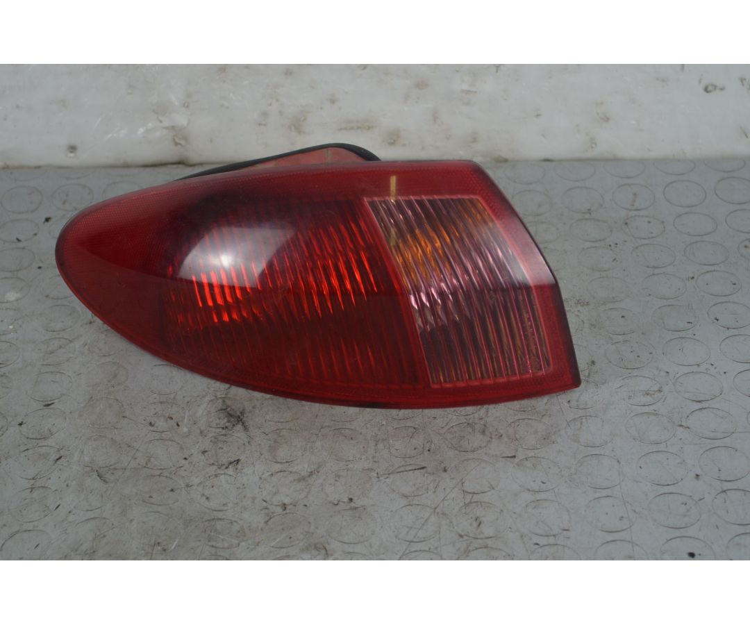 Fanale Stop Posteriore Esterno SX Alfa Romeo 147 Dal 2000 al 2010 Cod 46556349  1718203132983