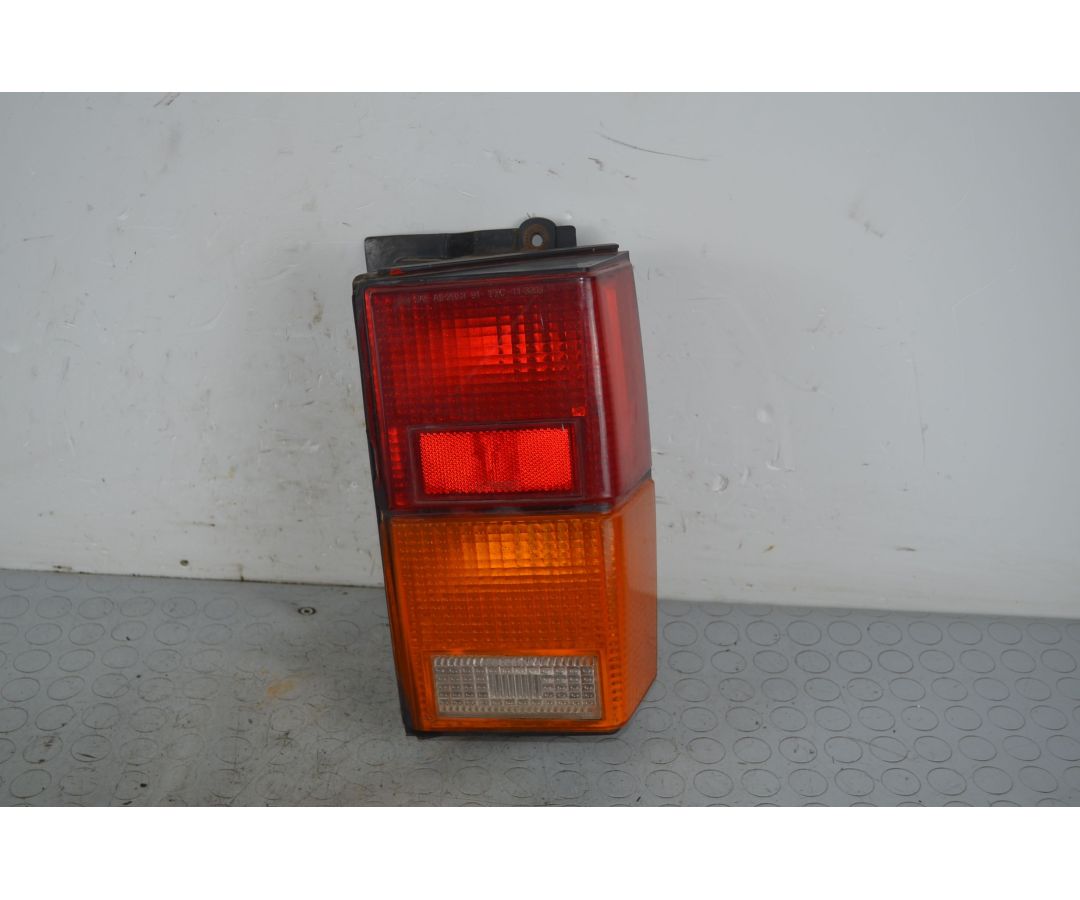 Fanale Stop Posteriore DX Jeep Cherokee XJ dal 1984 al 2001 Cod K04720498  1721122229016