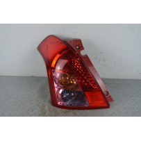 Fanale Stop posteriore SX Suzuki Swift IV Dal 2004 al 2010 Cod 3567072K00000  1722332698081
