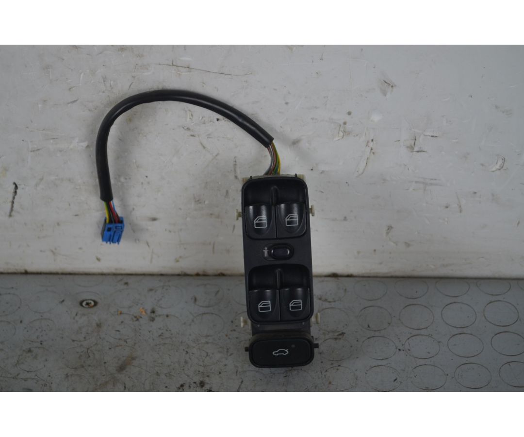 Pulsantiera alzacristalli anteriori SX Mercedes Classe C W203 Dal 2000 al 2007 Cod A2038200110  1722583381510
