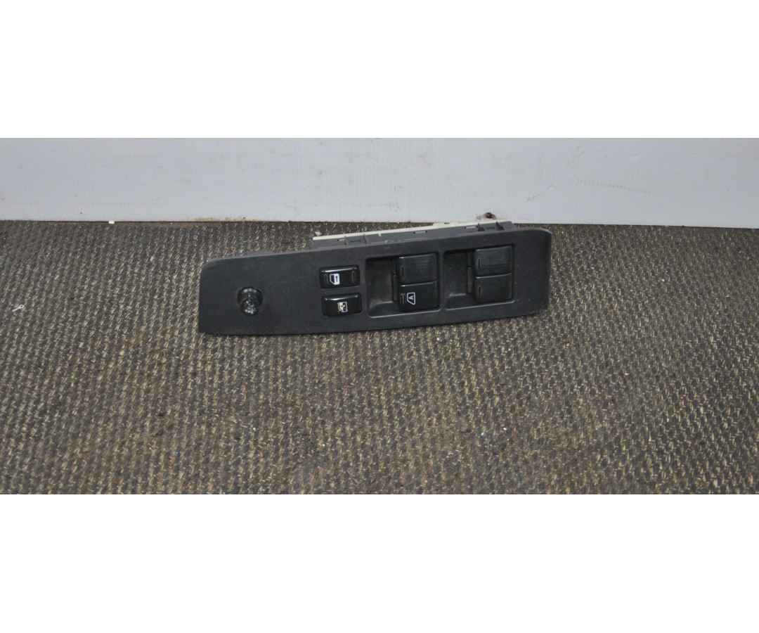 Pulsantiera alzacristalli anteriore SX Nissan X-Trail dal 2007 al 2014 cod 25401-JG41C  2411111179505