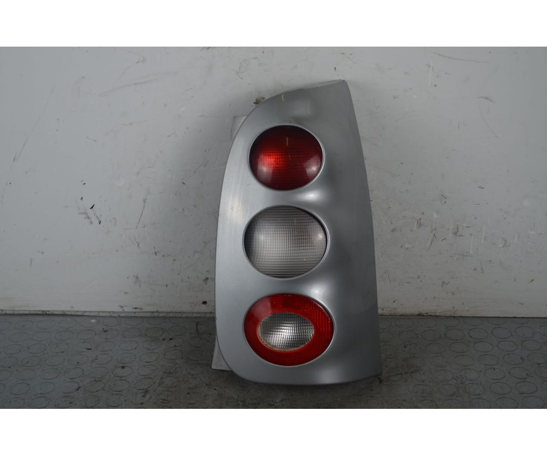 Fanale Stop posteriore DX Smart ForTwo W450 Coupe Dal 1998 al 2007 Cod Q0001960V003C49L00  1725865340717