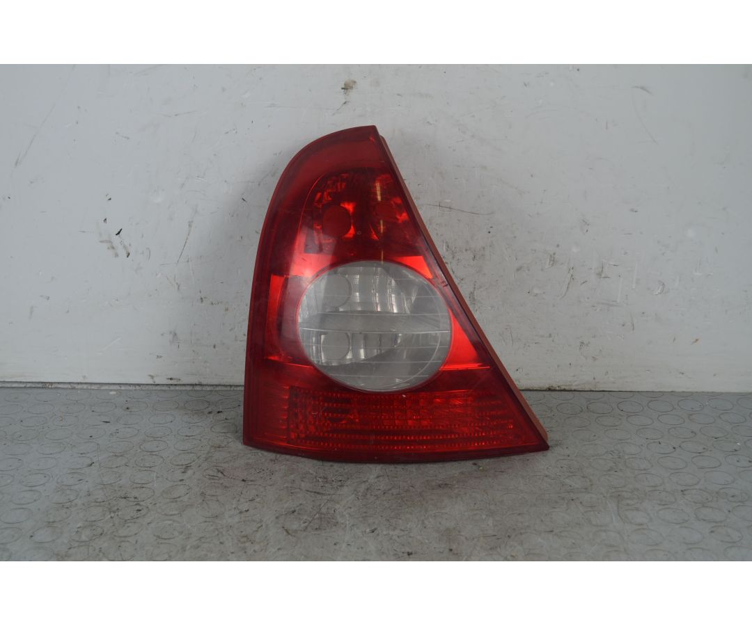 Fanale Stop posteriore SX Renault Clio II Dal 1998 al 2012 Cod 8200917488  1725878122935