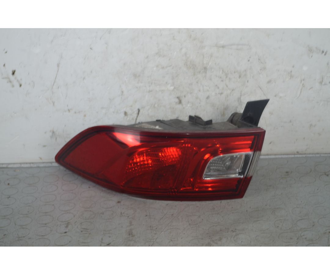 Fanale Stop Posteriore Esterno SX Renault Clio IV dal 2012 al 2021 Cod 265554091R  1726654553097