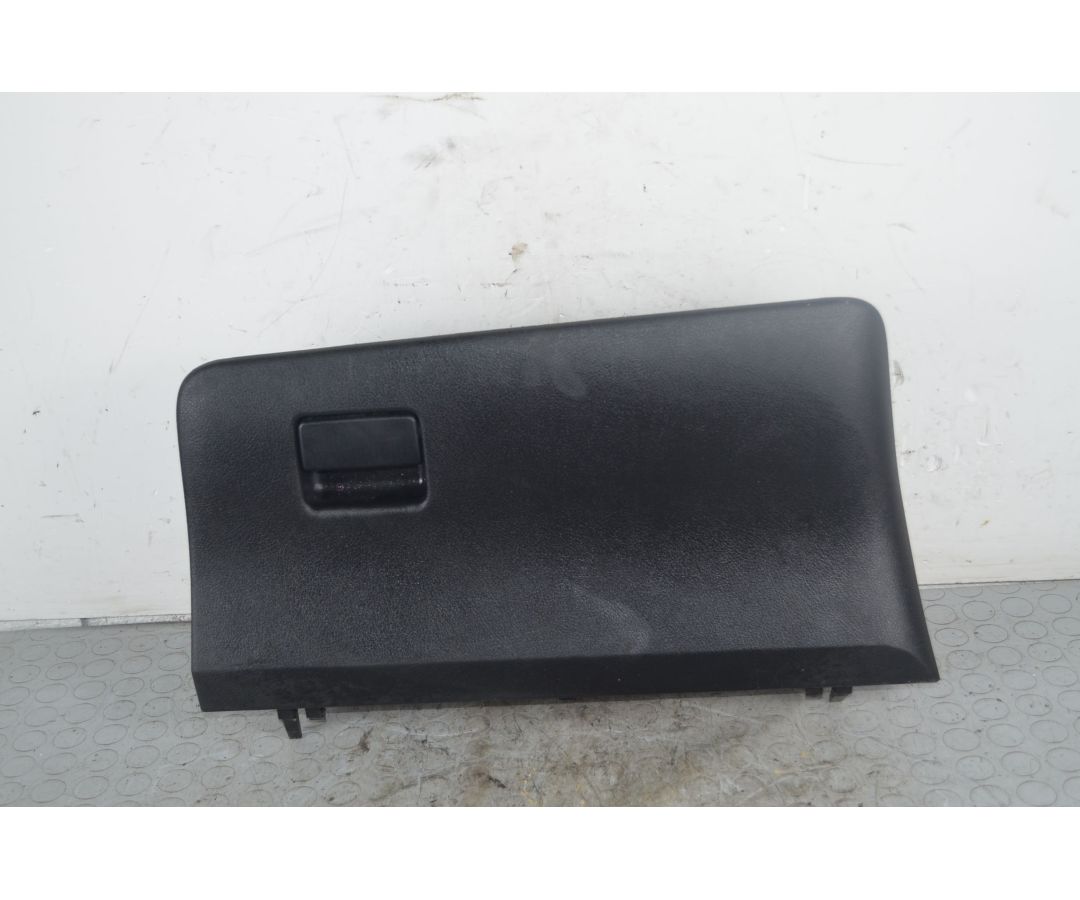 Cassetto Portaoggetti Toyota Yaris Dal 2014 al 2017 Cod 555500D151C1  1727770660799
