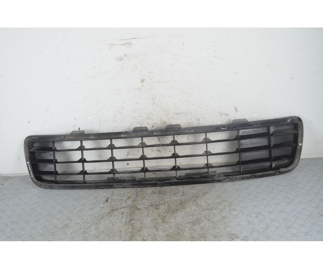Griglia anteriore inferiore Fiat Punto 188 Dal 2003 al 2007 Cod 735366075  1728636973794