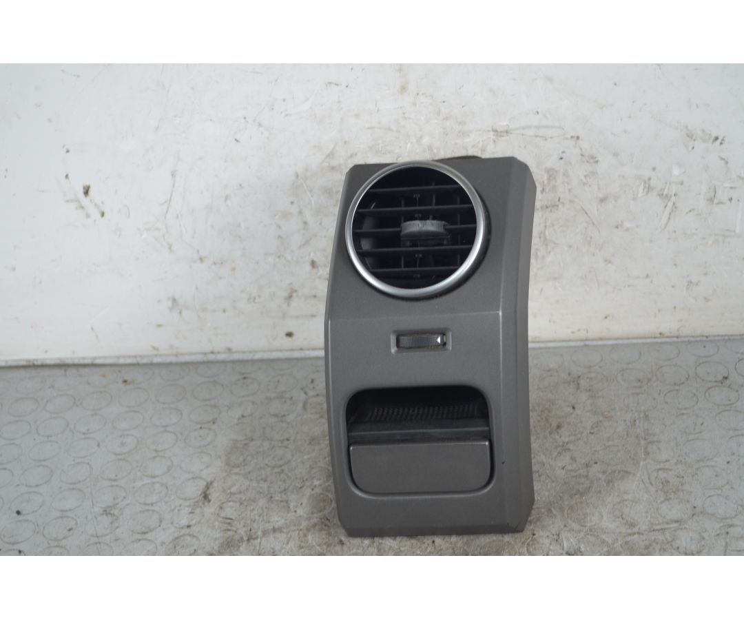 Bocchetta Aria anteriore DX Land Rover Discovery III Dal 2004 al 2009 Cod 0551400001  1729665614658