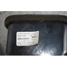 Bocchetta Aria anteriore DX Land Rover Discovery III Dal 2004 al 2009 Cod 0551400001  1729665614658