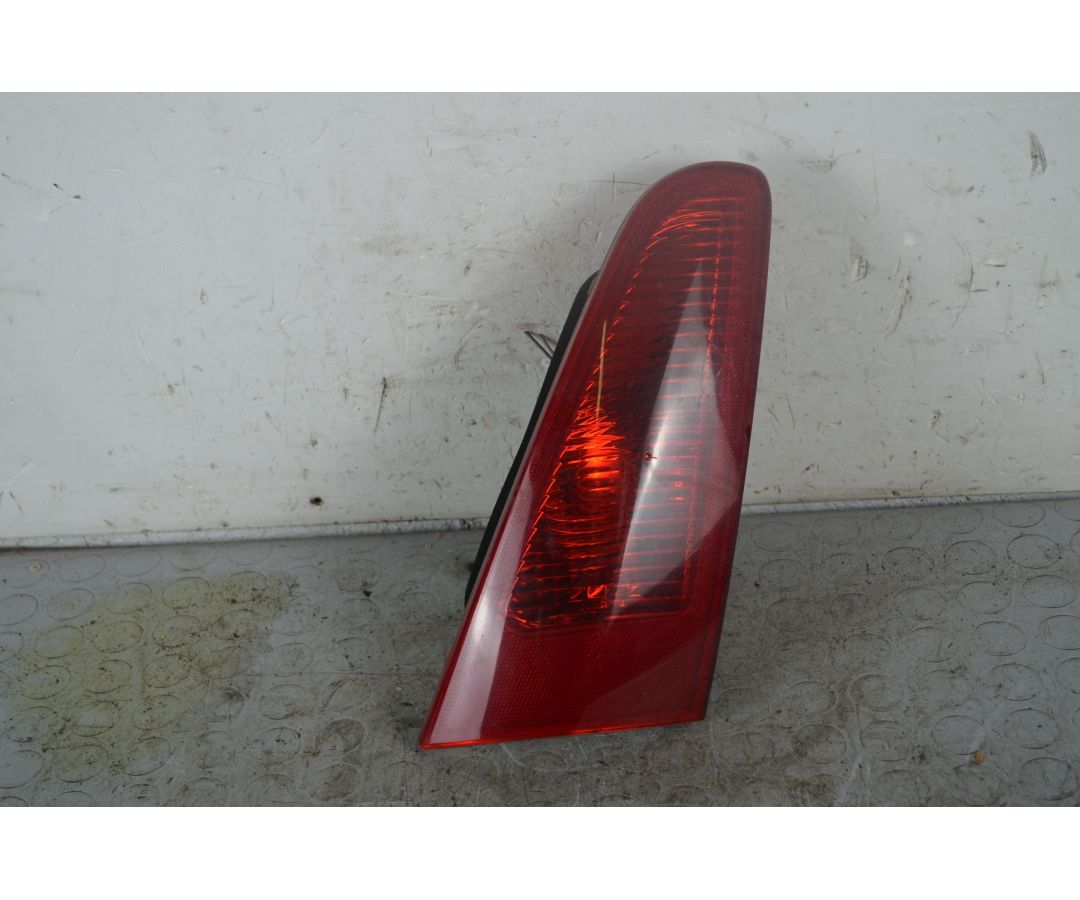 Fanale Stop posteriore interno SX Alfa Romeo 147 Dal 2005 al 2010 Cod 60693792  1731657298852