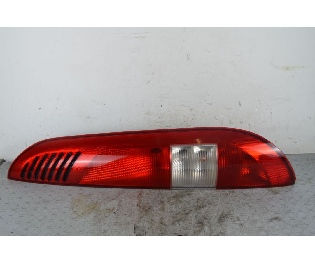 Fanale stop posteriore DX Mercedes Vaneo Dal 2001 al 2005 Cod OE A4148200164  1732117815985