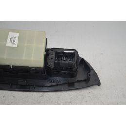 Pulsantiera alzacristalli anteriore SX Suzuki SX 4 Dal 2006 al 2015 Cod 64J203239T  1732879176485