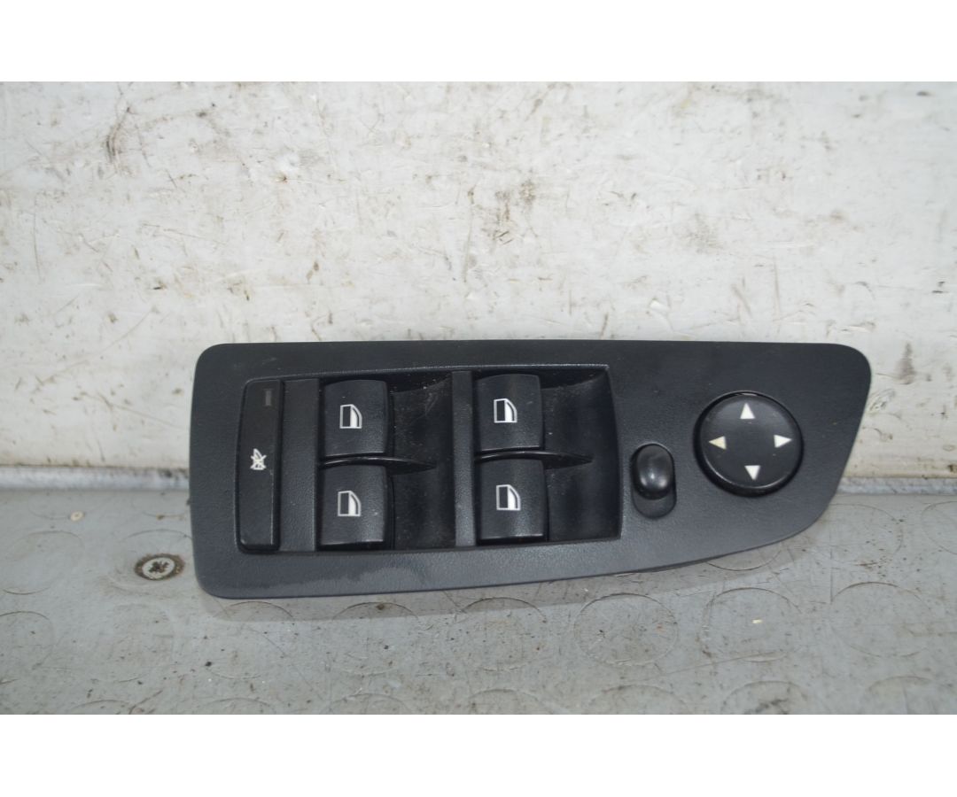 Pulsantiera Alzacristalli Anteriore SX BMW Serie 1 E87 Dal 2004 al 2013 Cod 6970206-02  1734616323138