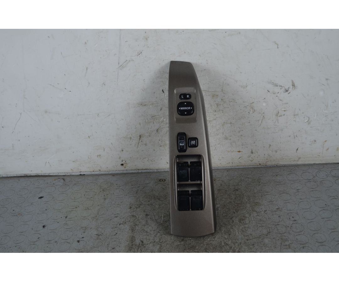 Pulsantiera Alzacristalli Anteriore SX Toyota Prius Dal 2003 al 2009 Cod 8482047050  1736935468118